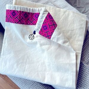 GIANT Tory Burch Dustbag